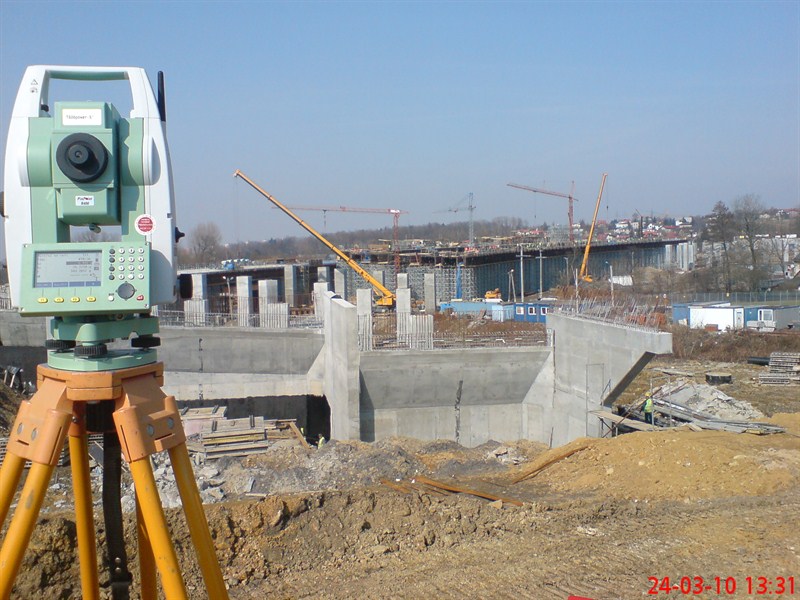 Obsługa geodezyjna budowy obiektów inżynieryjnych obwodnicy miasta Bielsko-Biała w ciągu dróg S1 i S52. - zdjęcie 5